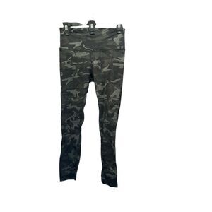 BOSSI. Women's Camo Drive Leggings. Size Large.